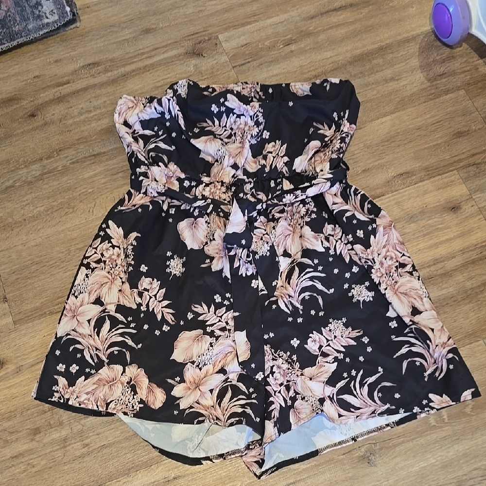 Floral Strapless Romper